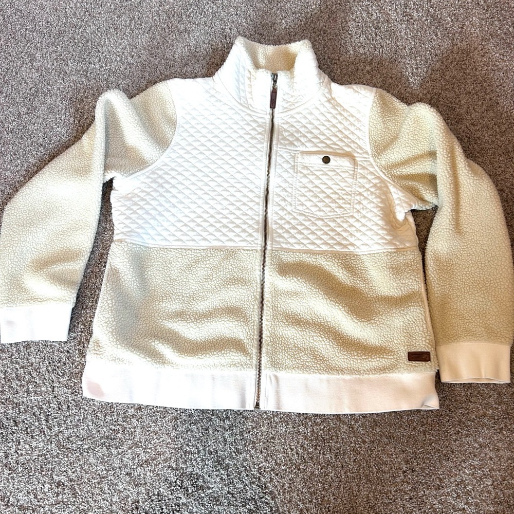 L. L. Bean Quilted and Sherpa Full Zip Jacket Sweatshirt. Cream/white. Hiking.